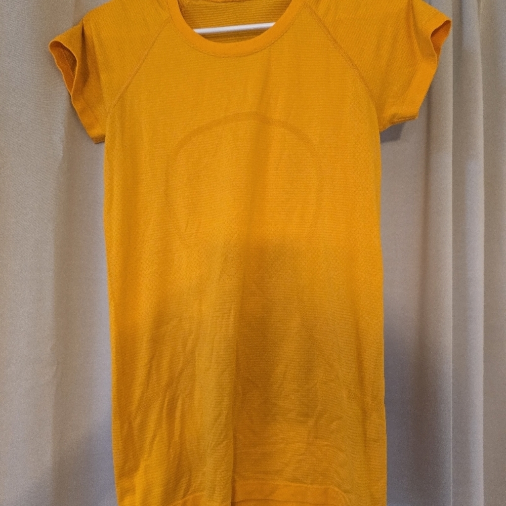 Lululemon Yellow Short Sleeve Top